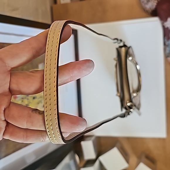 CHLOÉ Pixie Round Leather Crossbody Bag AUTHENTIC - Picture 12 of 16